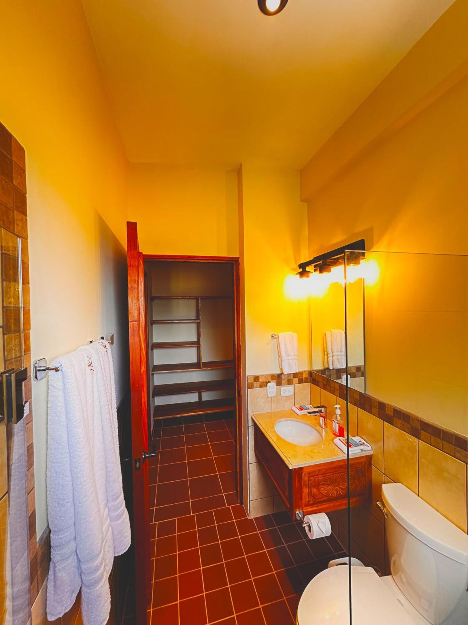 Hotel Jotam Panajachel Eksteriør billede